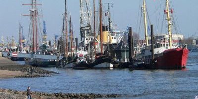 Anlegeponton Museumshafen Övelgönne