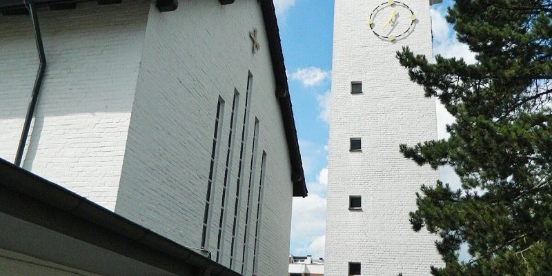 Friedenskirche Jenfeld