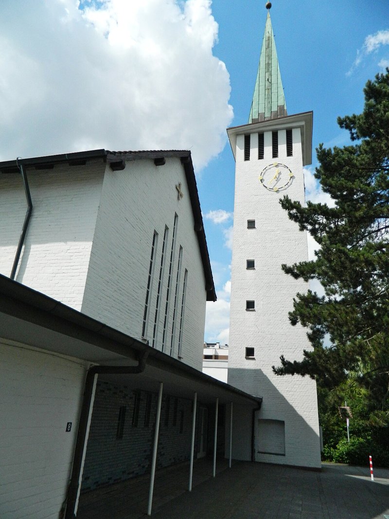 Friedenskirche Jenfeld