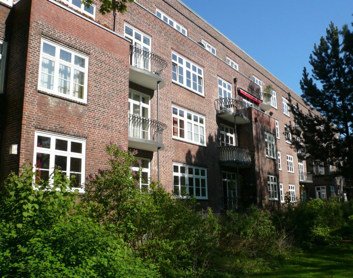 Gustav-Leo-Straße 14-18