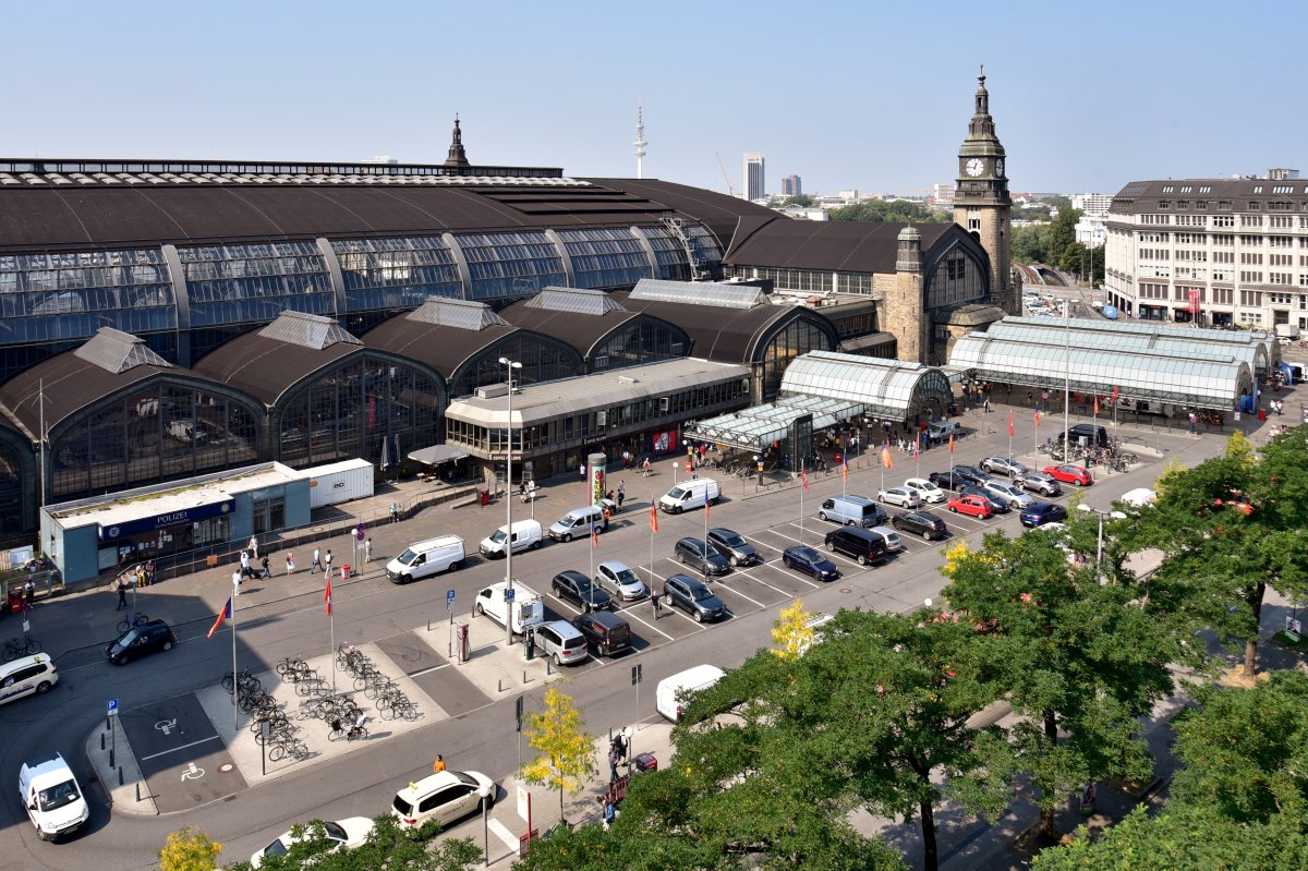 Hachmannplatz