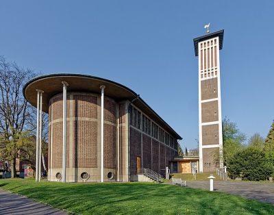 Paul-Gerhardt-Kirche (West)