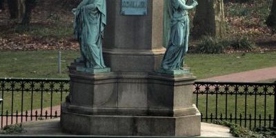 Schillerdenkmal
