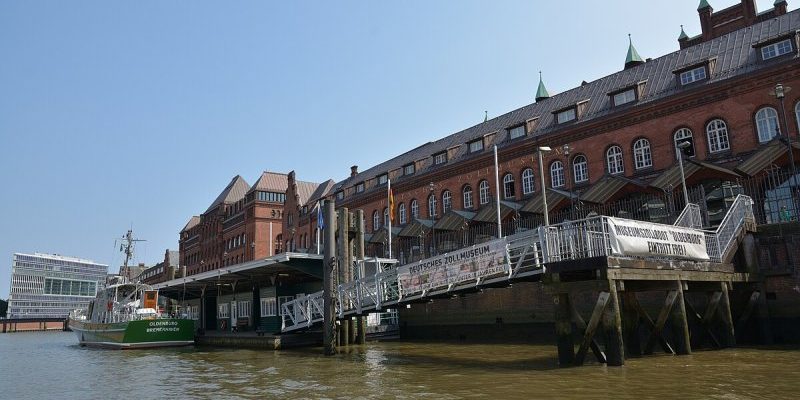 Zollschiff