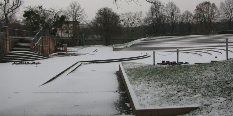 Amphitheater im Schlosspark Phillipsruhe