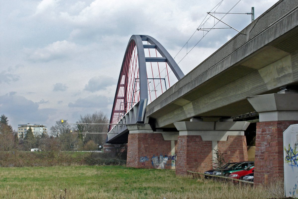 Steinheimer Mainbrücke