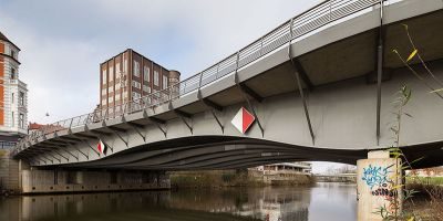 Benno-Ohnesorg-Brücke