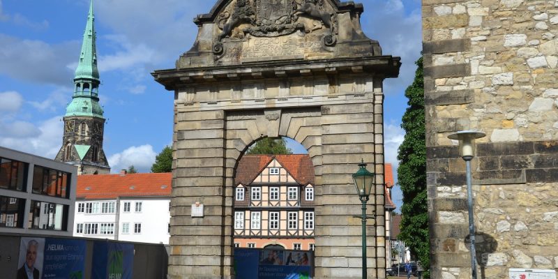 Mews Gate