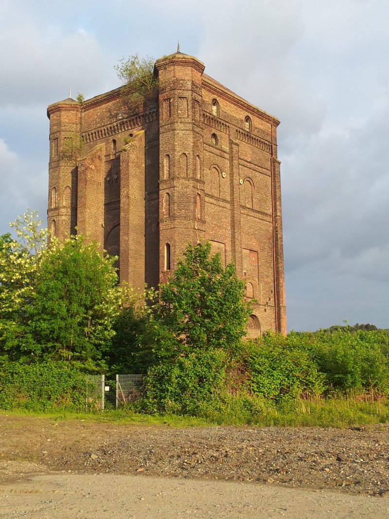 Malakowturm der Zeche Unser Fritz Schacht 1