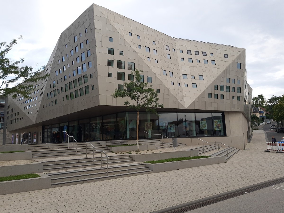 Kultur- und Kongresshalle kING