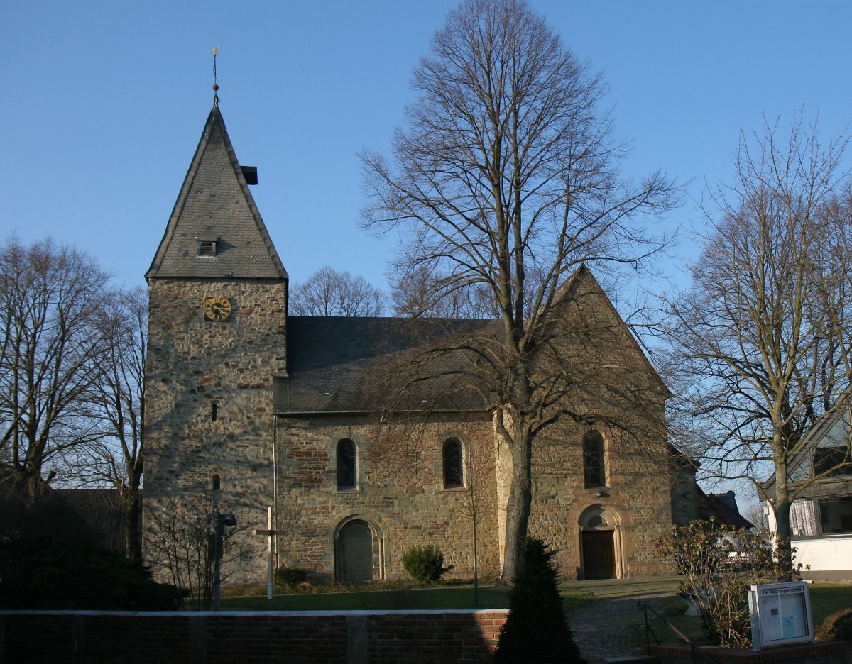 Johanneskirche Hennen