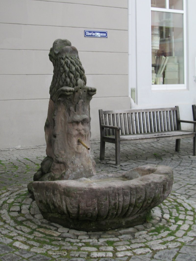 Löwenbrunnen