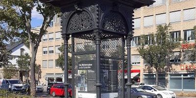 Gusseiserne Wetterstation