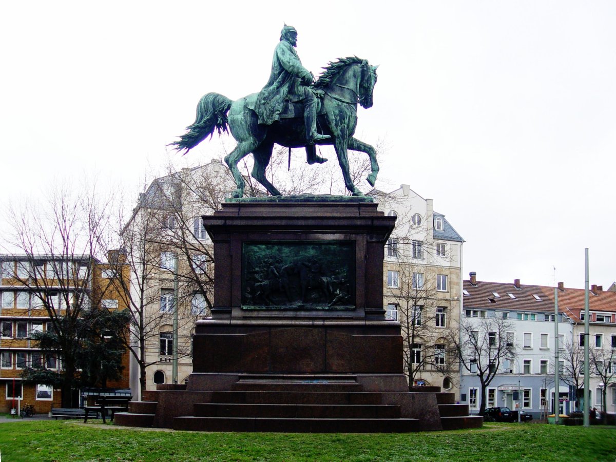 Kaiser-Wilhelm-Denkmal