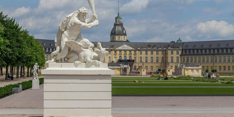 Schlossplatz
