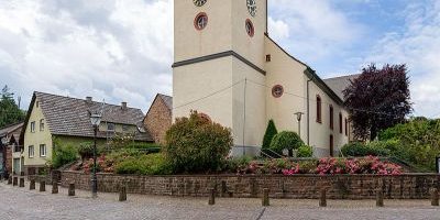 St. Cyriakus (Ortsstraße)