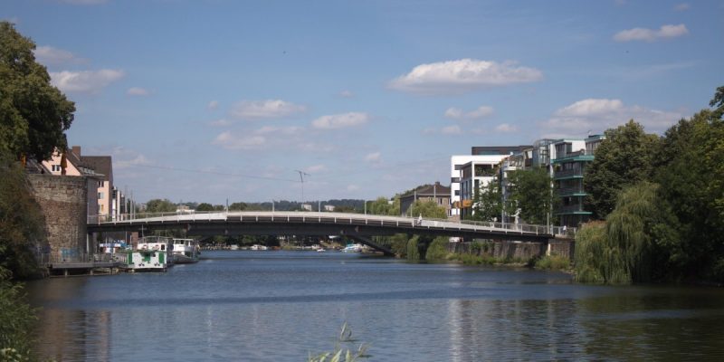 Walter-Lübcke-Brücke