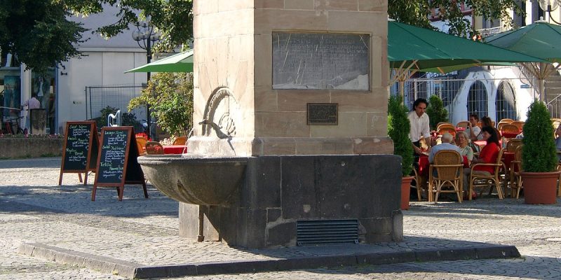 Brunnen am Plan