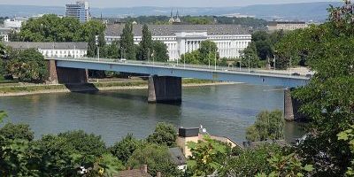 Pfaffendorfer Brücke