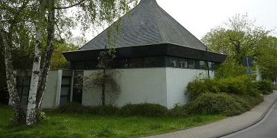 Dietrich-Bonhoeffer-Kirche (West 1)