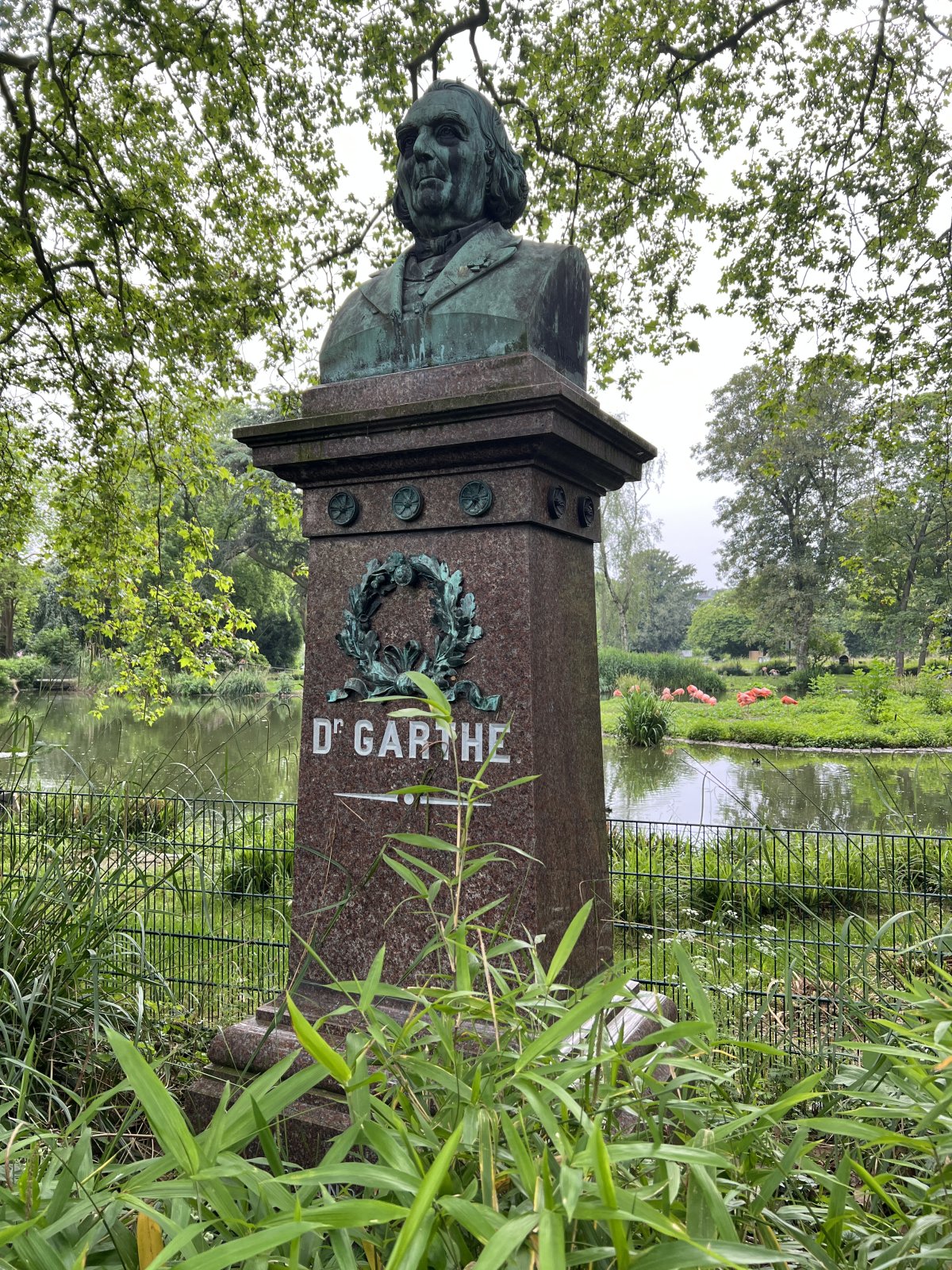 Dr. Garthe