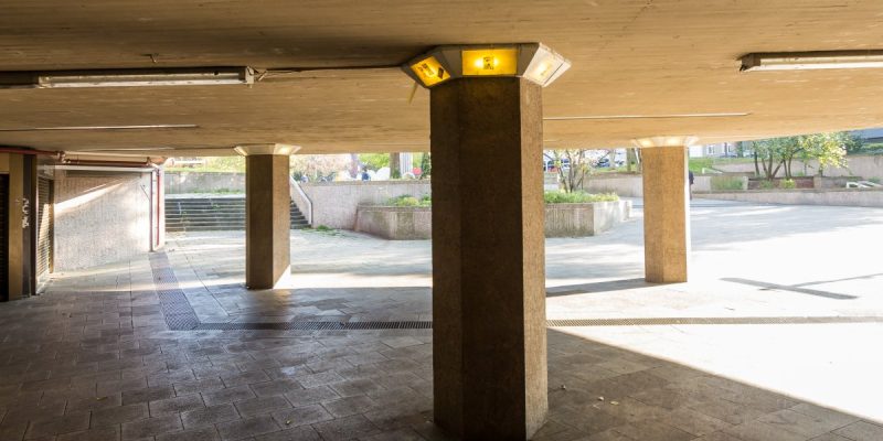 Gold + Beton