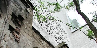 Madonna in den Trümmern