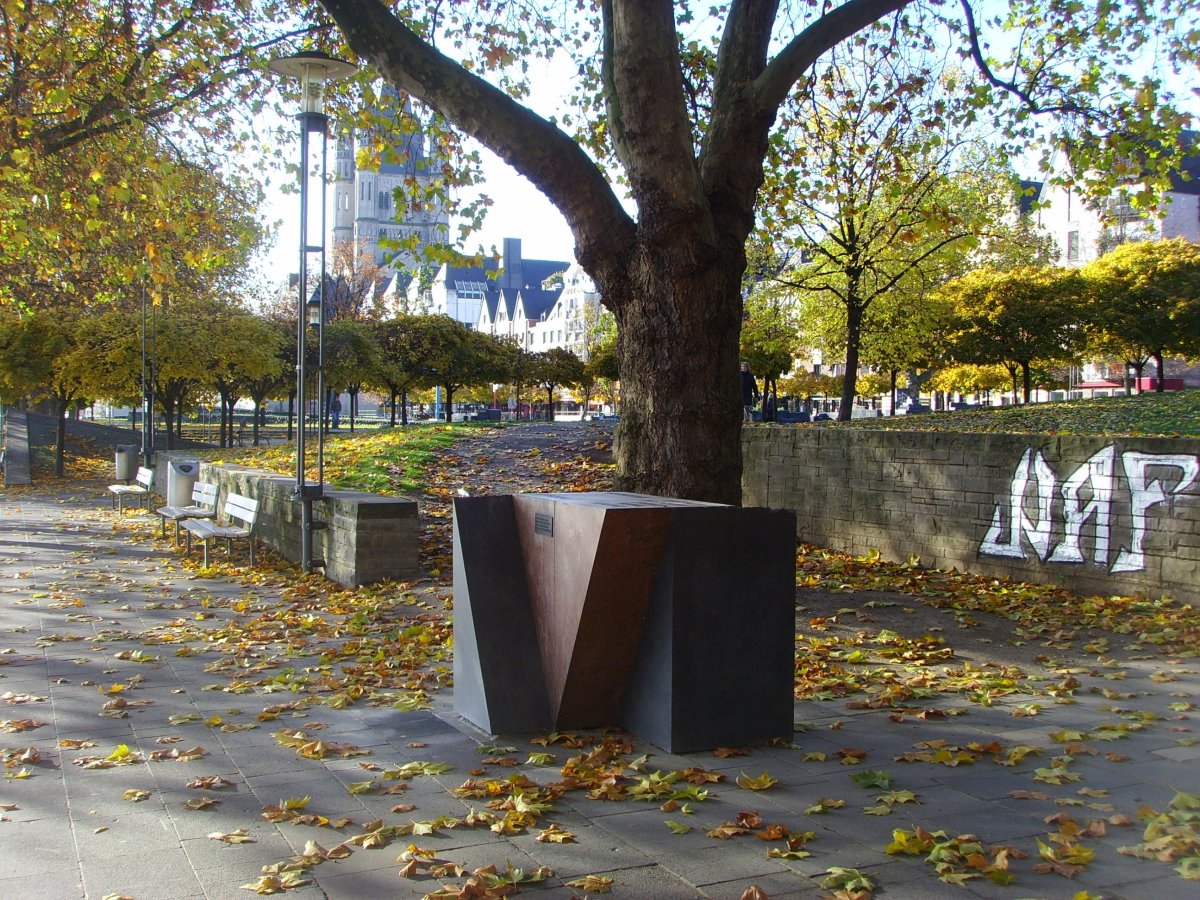 Mahnmal für die schwulen und lesbischen Opfer des Nationalsozialismus in Köln