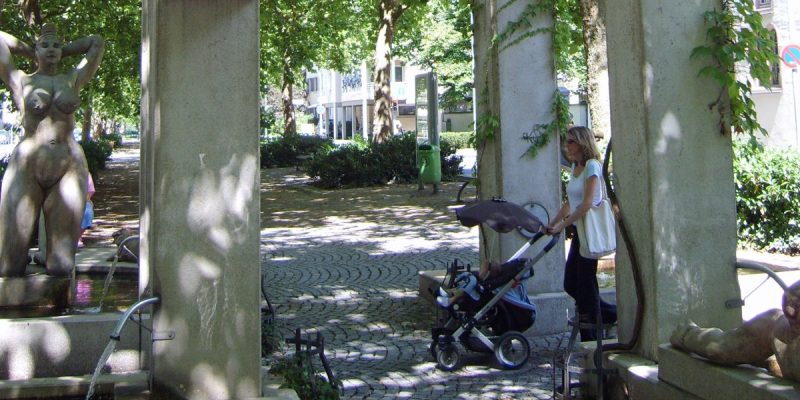 Triumphbogen / Laubebrunnen