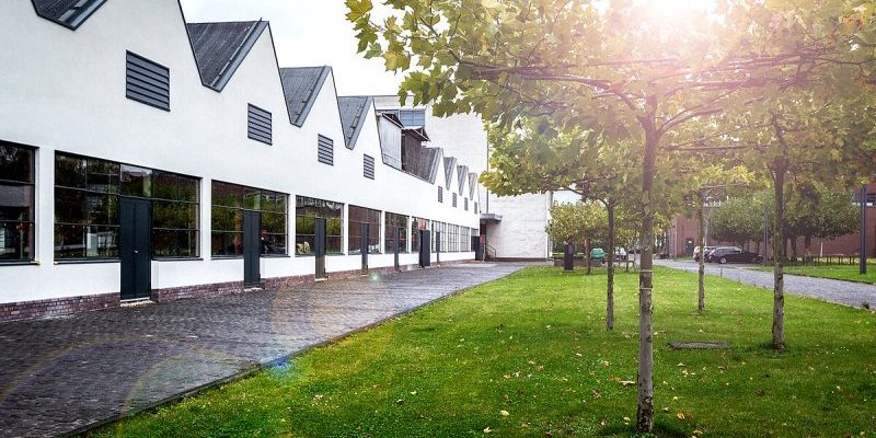 Mies van der Rohe Business Park