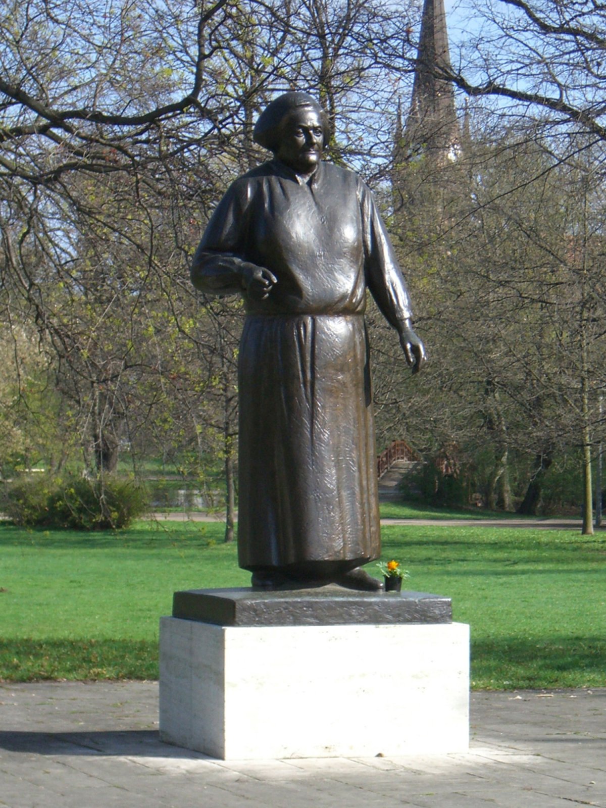 Clara-Zetkin-Denkmal