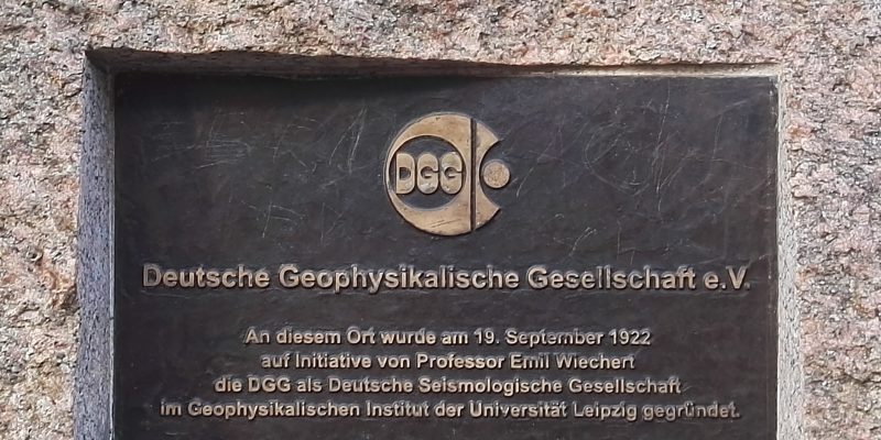 DGG-Gedenkstein