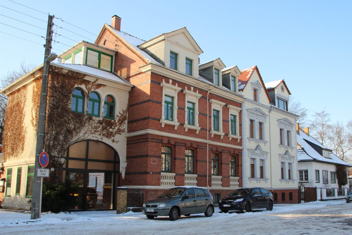 Hugo-Krone-Platz
