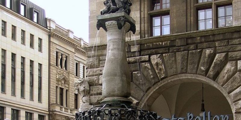 Rathausbrunnen