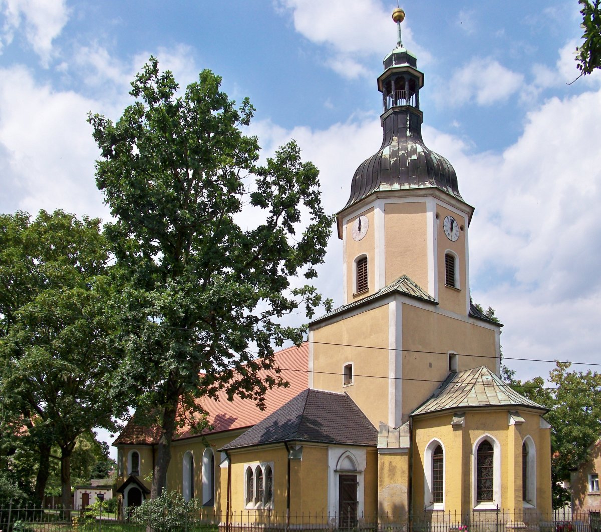 St. Laurentius (William-Zipperer-Straße)
