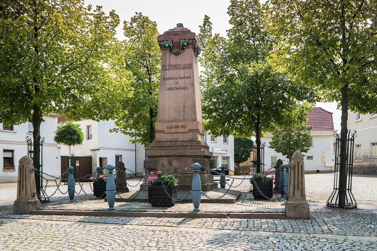 Teichmann-Denkmal