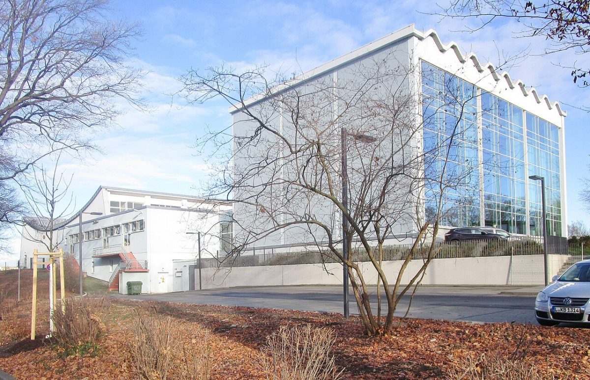 Universitätsschwimmhalle