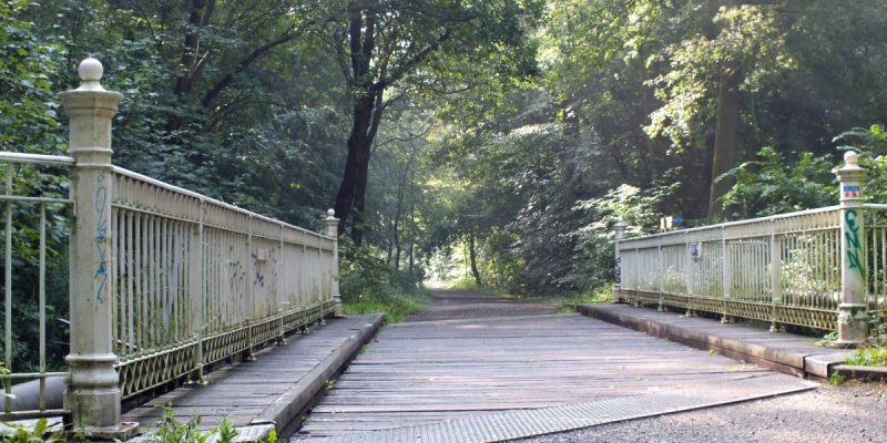 Weiße Brücke