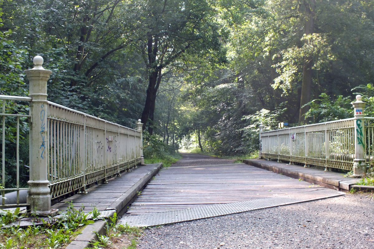 Weiße Brücke