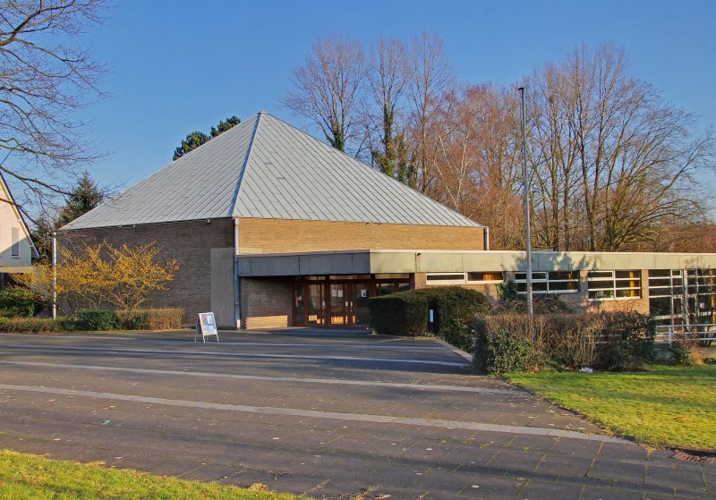 Churches of Leverkusen — Walk II