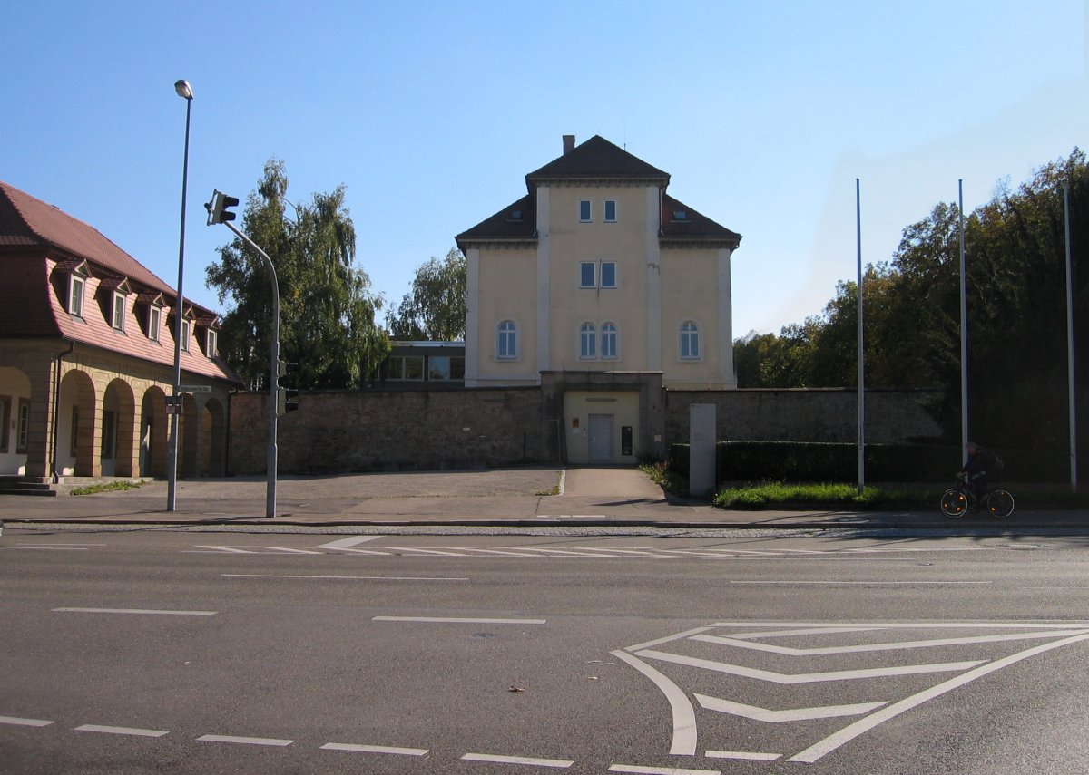 Zentrale Stelle der Landesjustizverwaltungen zur Aufklärung nationalsozialistischer Verbrechen