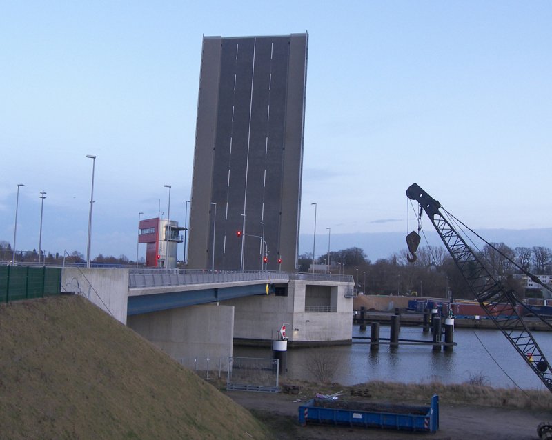 Eric-Warburg-Brücke