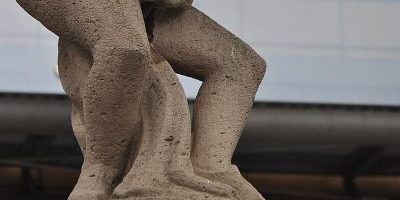 Eulenspiegel-Brunnen