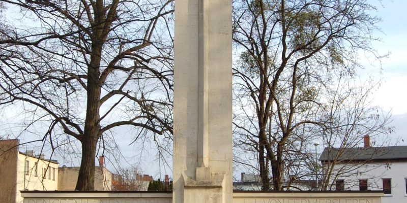 Kriegerdenkmal (Südost)