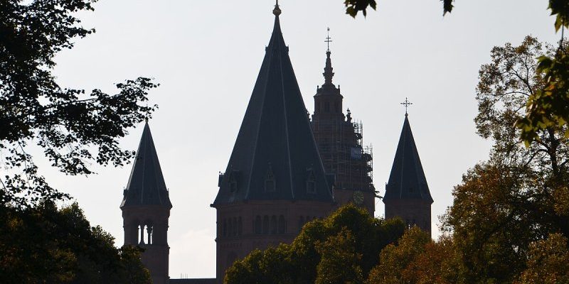Fischtorplatz mit Brunnen