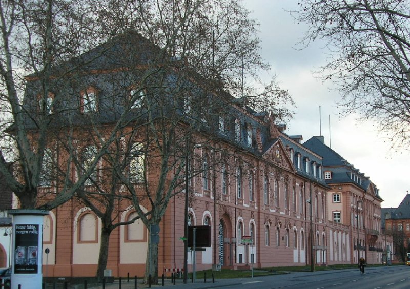 Neues Zeughaus