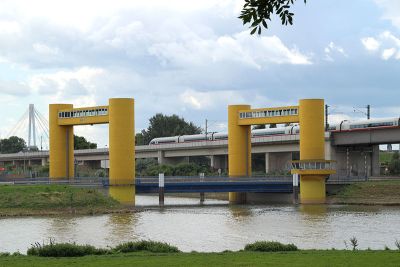 Neckarvorlandbrücke
