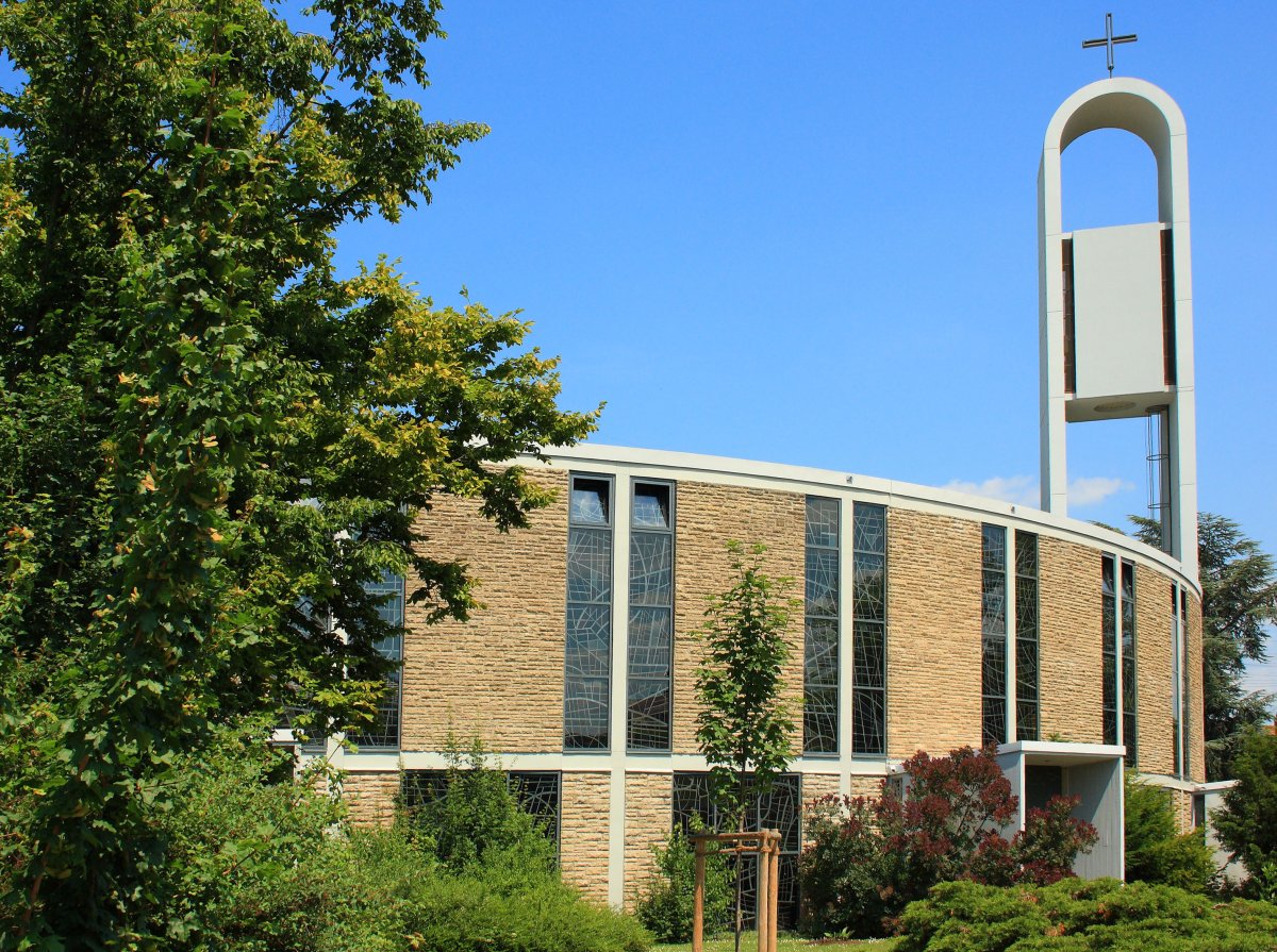 St. Theresia vom Kinde Jesu