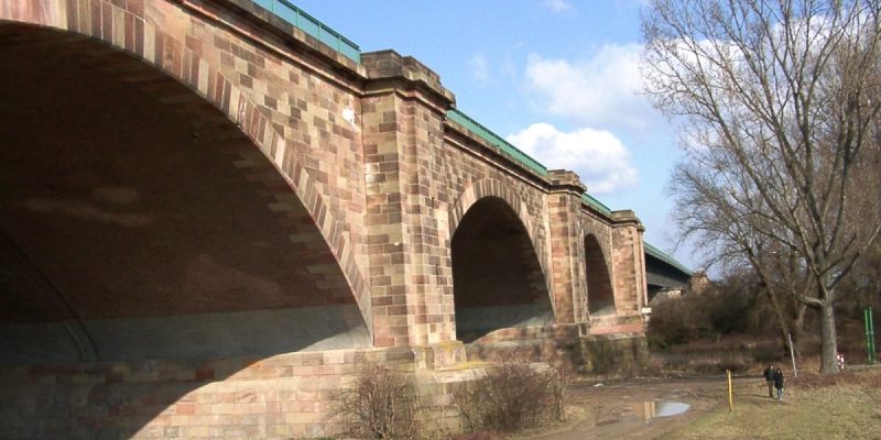 Theodor-Heuss-Brücke