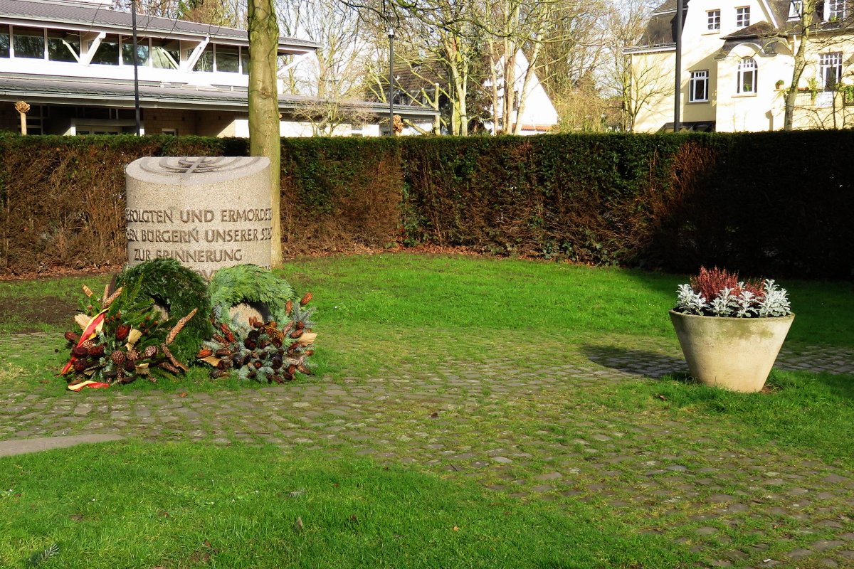 Gedenkstein f.d. Synagoge